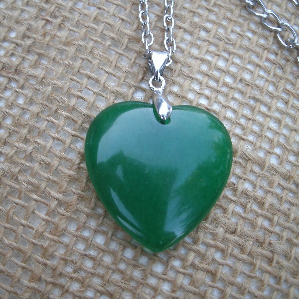 Green Agate Heart Pendant Necklace
